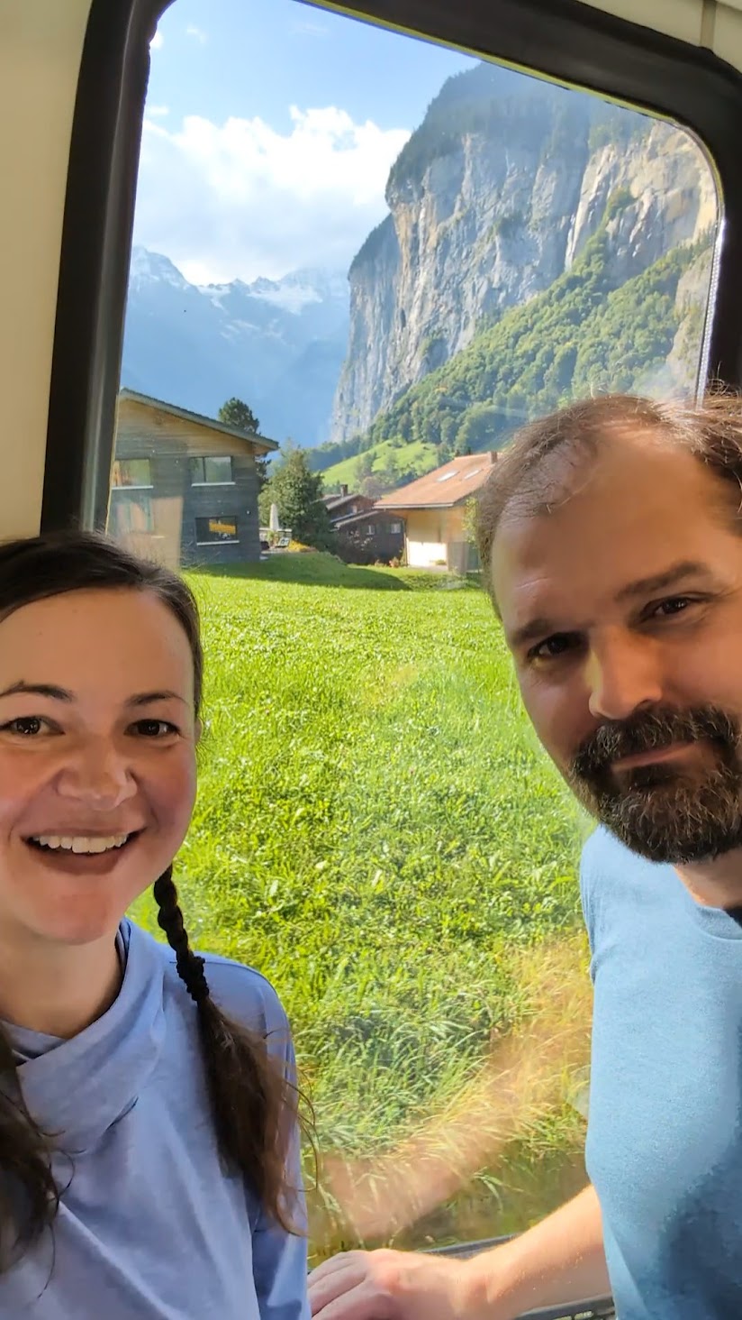 Train from Wengen into Lauterbrunnen